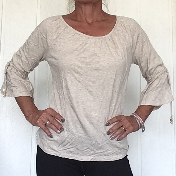 MICHAEL KORS KHAKI FLARE SLEEVE TOP MEDIUM - Picture 3 of 14
